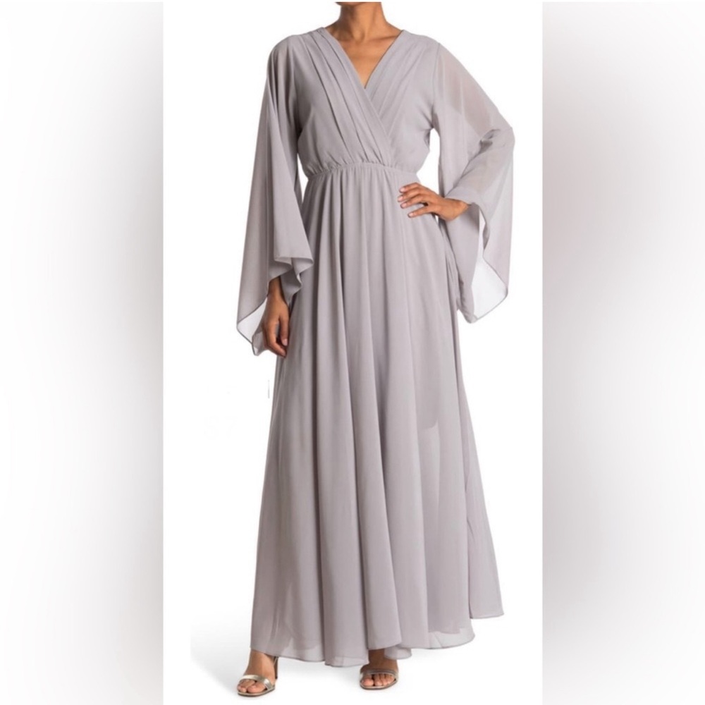 Meghan Los Angeles Bell sleeve Maxi dress
